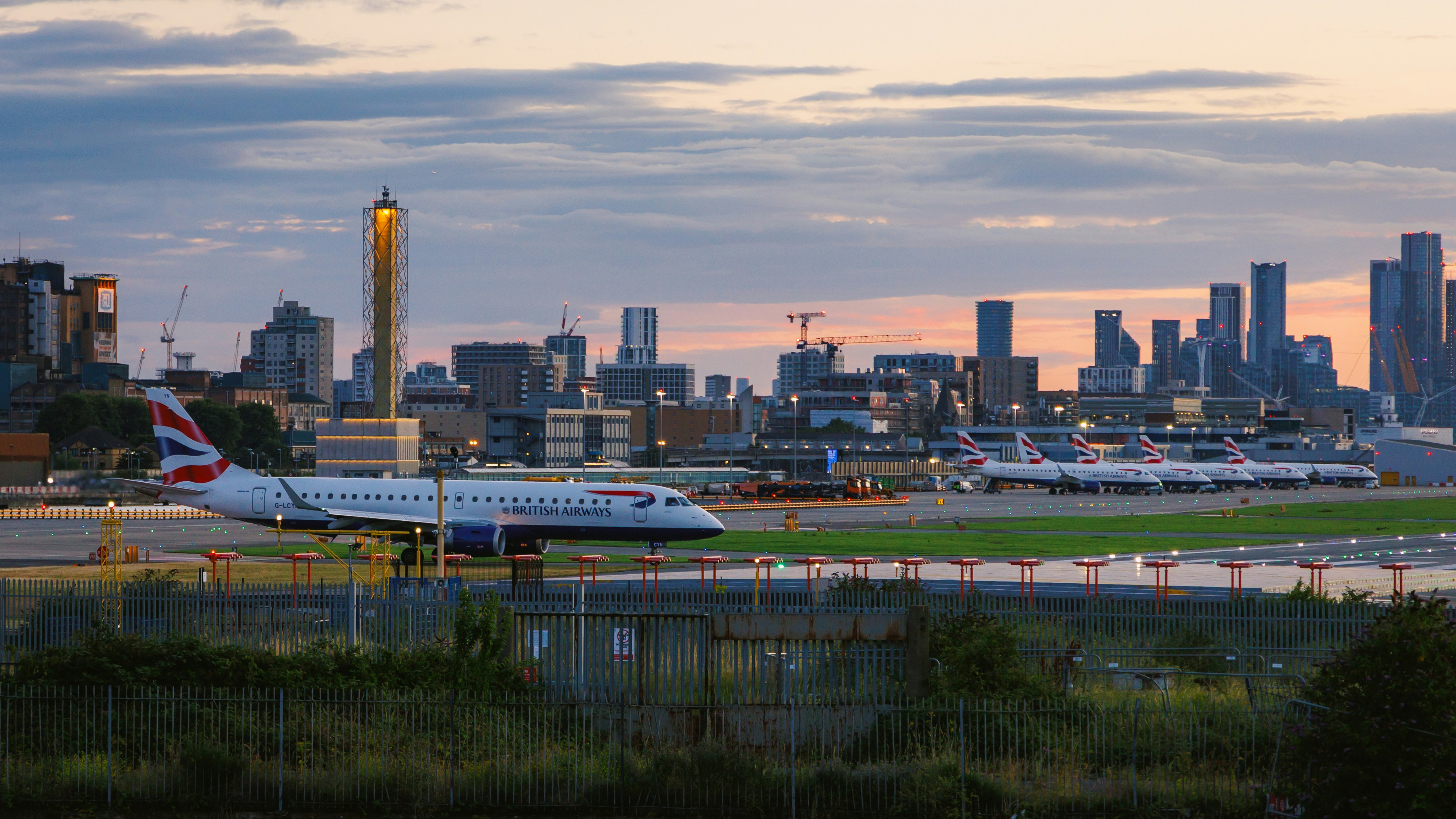 Come Arrivare a Londra da London City – Guida Completa 2025