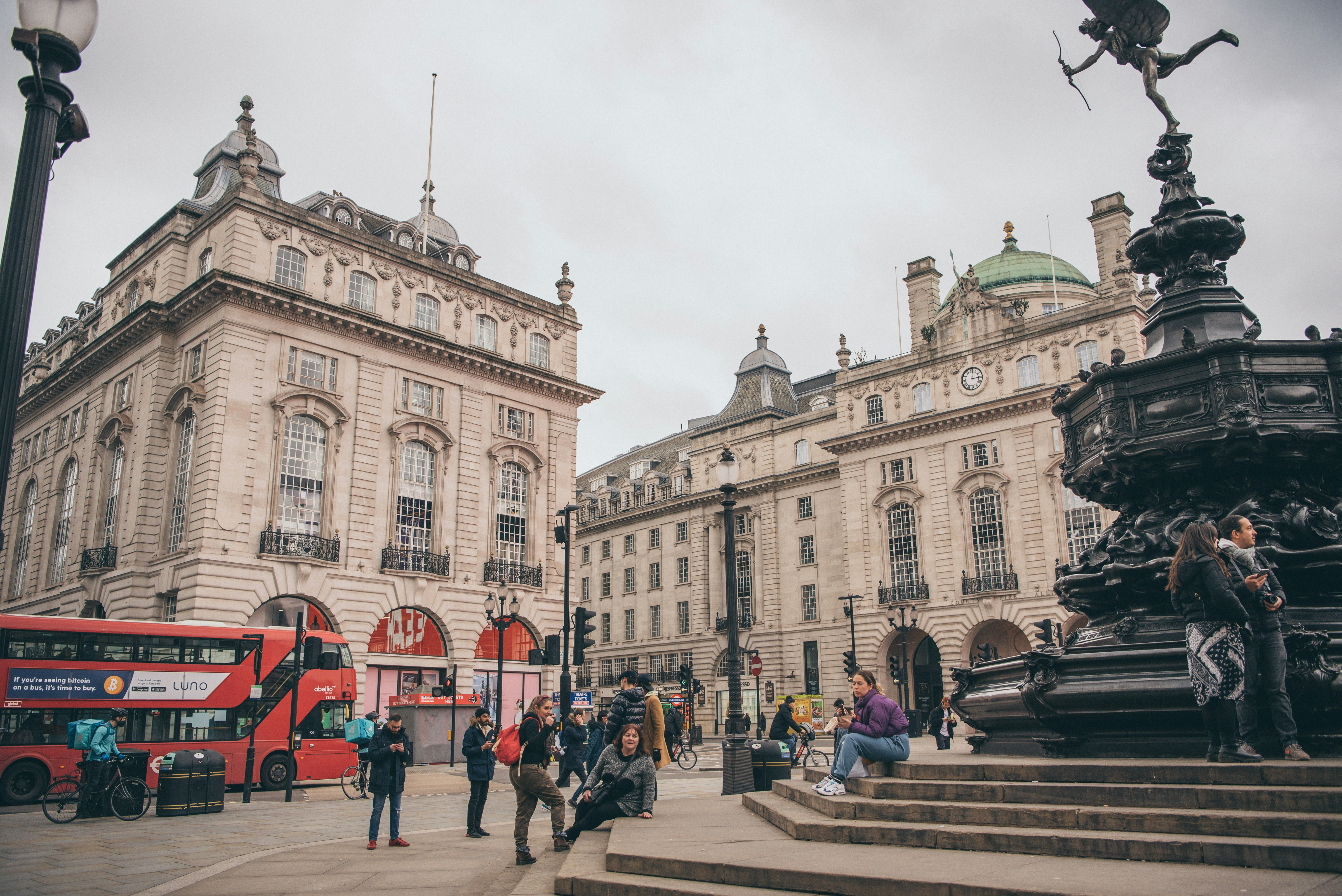 Mangiare a Piccadilly Circus