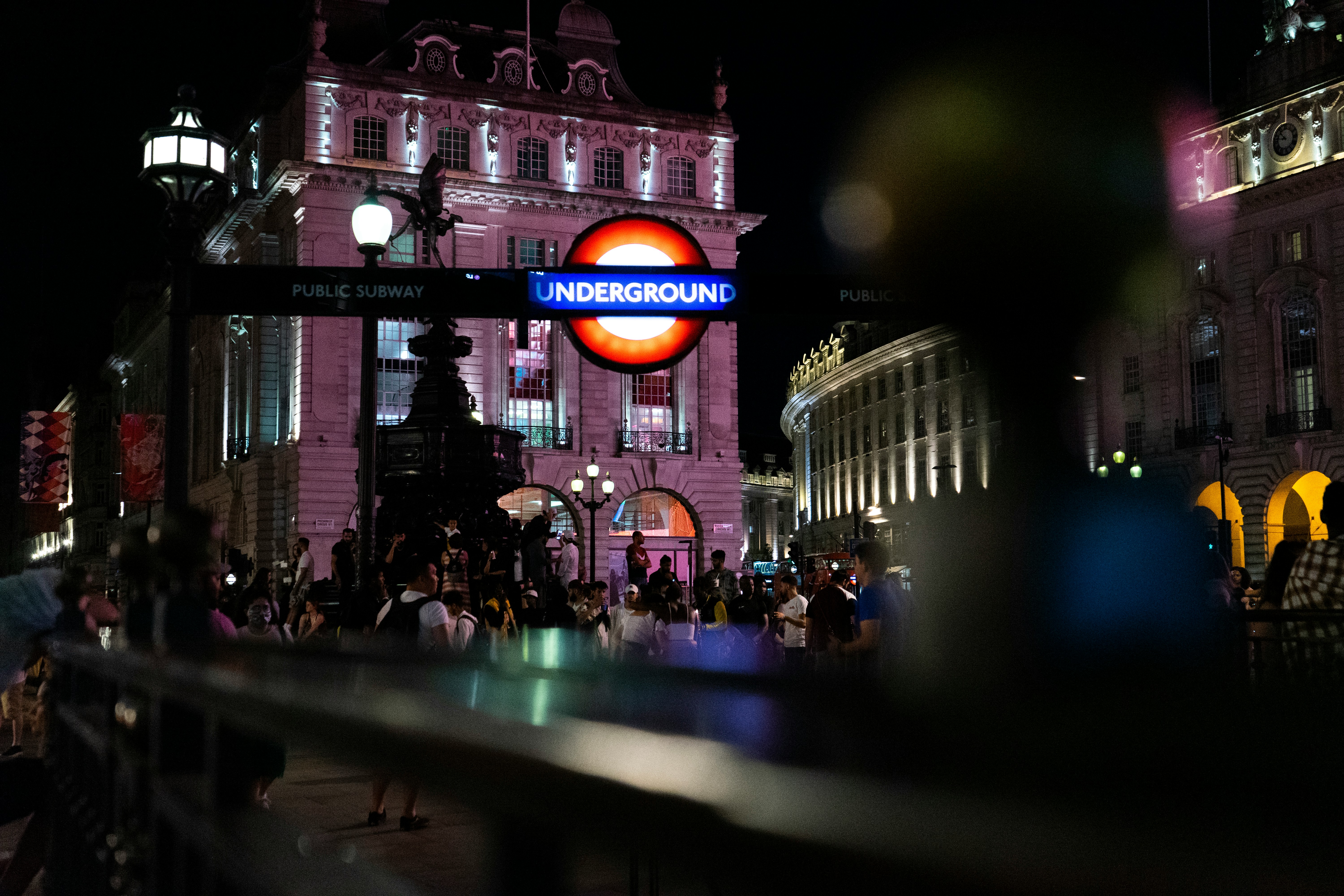 Natale a Londra: come usare la metropolitana senza stress